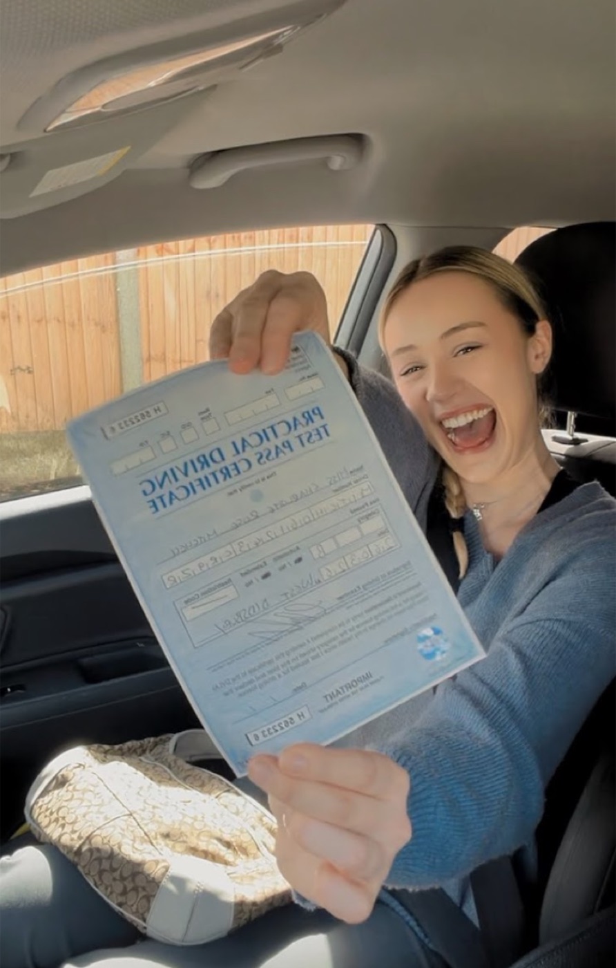 Pass 6 - student who passed with Zagros Driving School